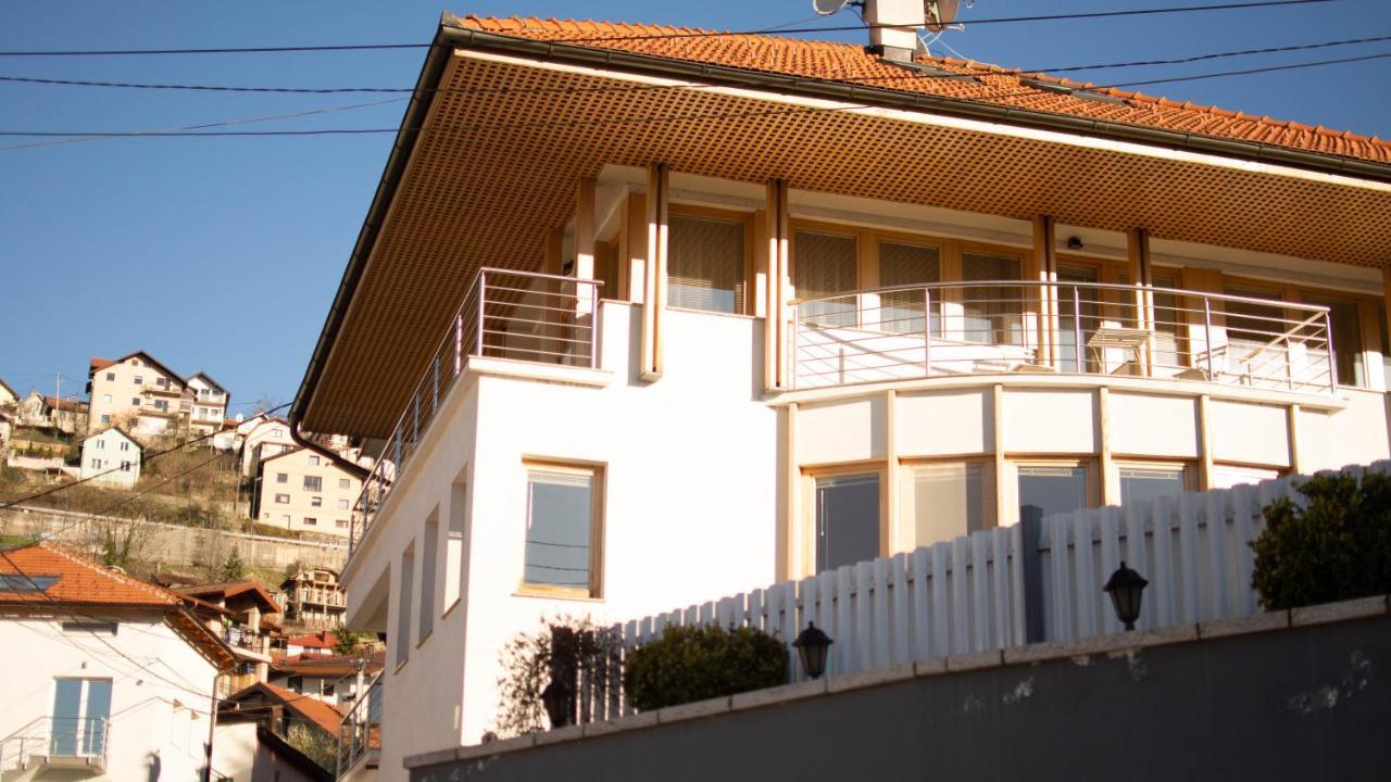 サラエヴォBeautiful Duplex In Heart Of Old Town - Free Parkingアパートメント エクステリア 写真